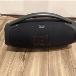 JBL Boombox 3