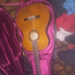 Admira Malaga Acoustic Guitar With Gator Case 