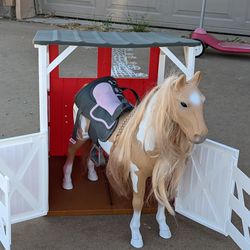  Horse And Stable For American Dolls 