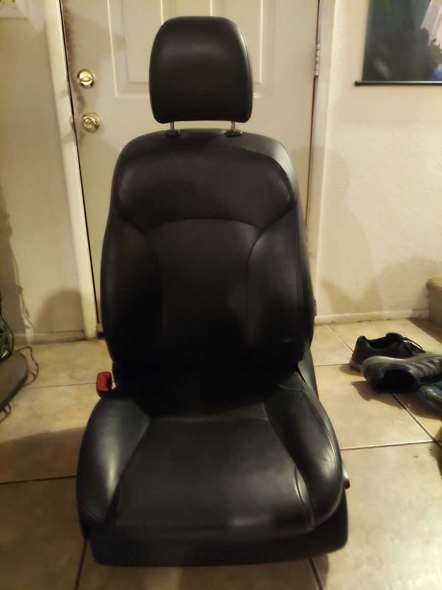 OEM Lexus IS250 IS350 2WD 2006-1013 Black Leather Driver's Seat