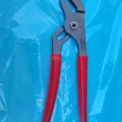 Snap on pliers