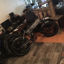 Best Folding Ebike For The Money Period!!!  Best Built And Beautiful!!! 28/30 Mph And 75 Mile Max Range Absolutely Awesome and Best Engineered!