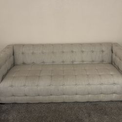 Light Beige Tufted Sofa – Modern Chesterfield Style