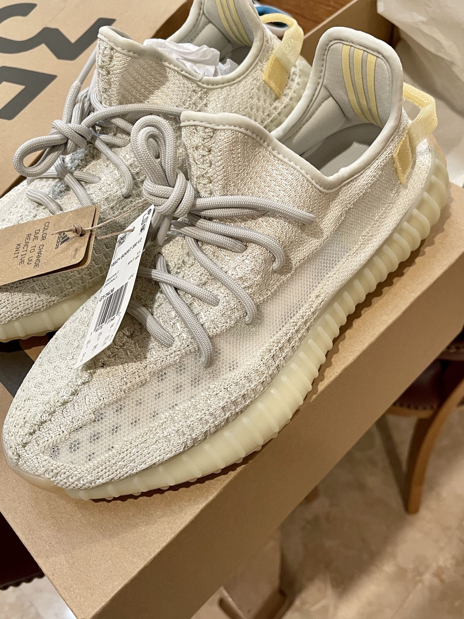 Adidas Yeezy Boost 350 V2 Light