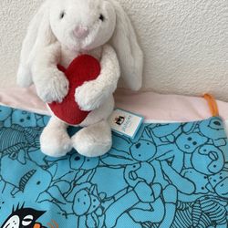 jellycat Bashful Red Love Heart Bunny