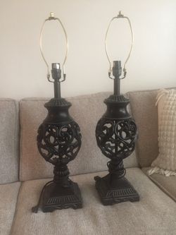 2 lamps