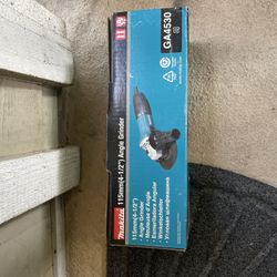 Makita Corded Angle Grinder (Brand New Never Opened)