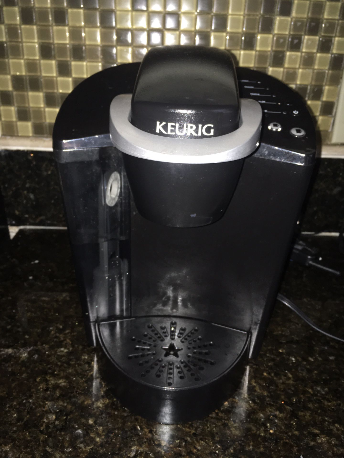 Like new Keurig Coffee machine model K40