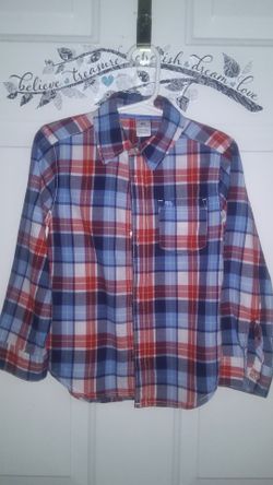 Boys size 4t Carter's Button Up Top