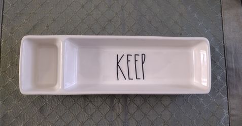 RAE DUNN "KEEP"  CERAMIC TRAY 