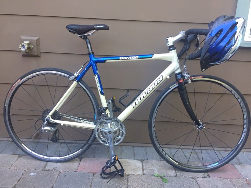 Novara divano 2025 road bike price