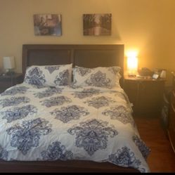 King Cherry Wood Bedroom Set