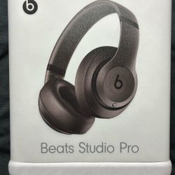 Beats Studio Pro– Wireless Headphones Limited Edition (Deep Brown) 