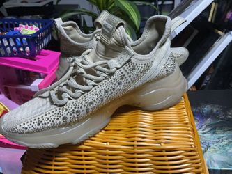 Steve Madden Womens Crystal Sneakers Shoes Tan