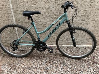 Women’s Huffy Mountain Bicycle