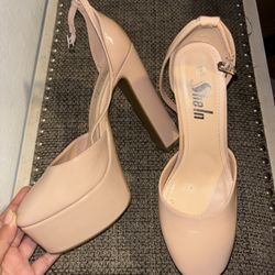 W9 Beige Heels