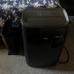 TCL Airconditioner With Vent Like NEW