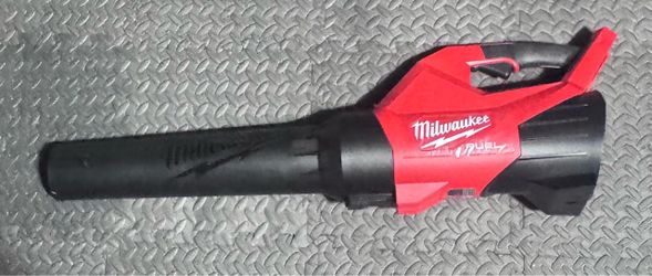 Milwaukee Fuel M18 FUEL 120 MPH 500 CFM 18V Lithium-Ion Brushless Cordless Handheld Blower (Tool-Only)