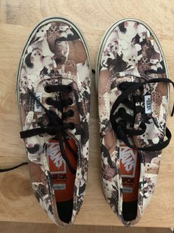 Girls Vans size 3 cat print