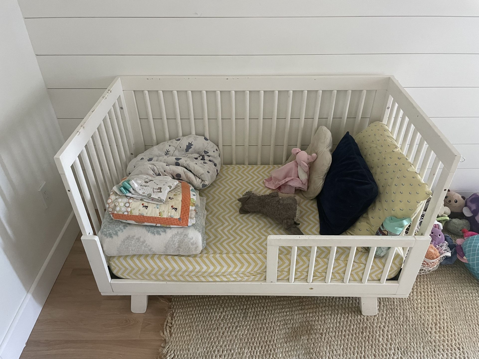 Baby Crib And Toddler Bed