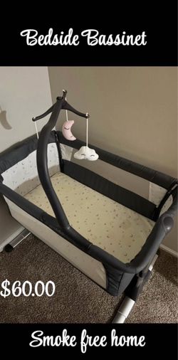Adjustable Bedside Baby Bassinet ā Gently Used!
