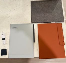 Remarkable Paper pro with Marker plus and cases & charger