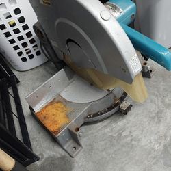 Makita Miter Saw