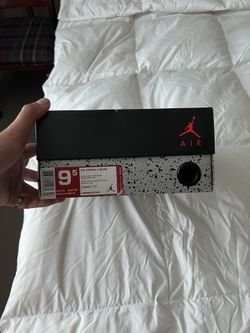 Air Jordan 4 Fire Red