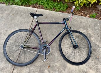 MASH SF Black Rainbow Build – 57cm Large Fixed Gear / Single Speed Bike – Like New
