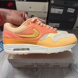 LIGHTLY USED Nike Air Max 1 Puerto Rico Size 11