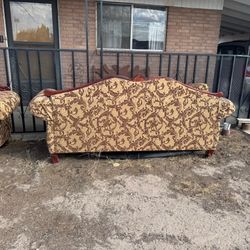 Free Sofas