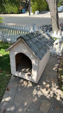 Dog house