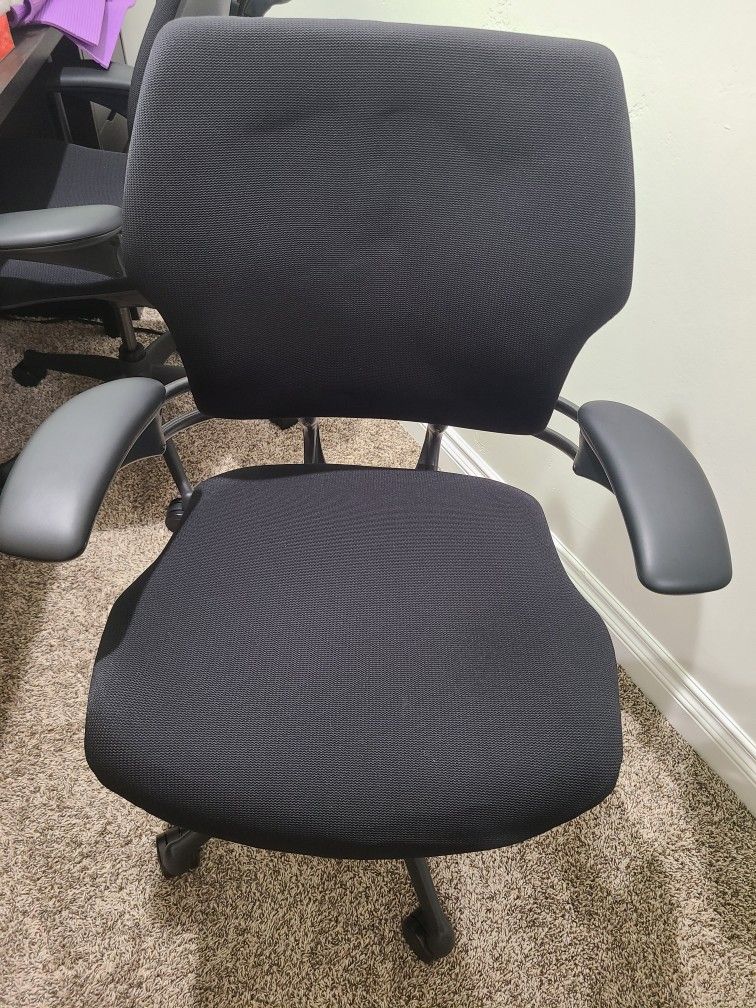 Humanscale Freedom Office Chair