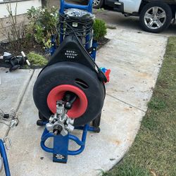 Brand New  Sewer Machine