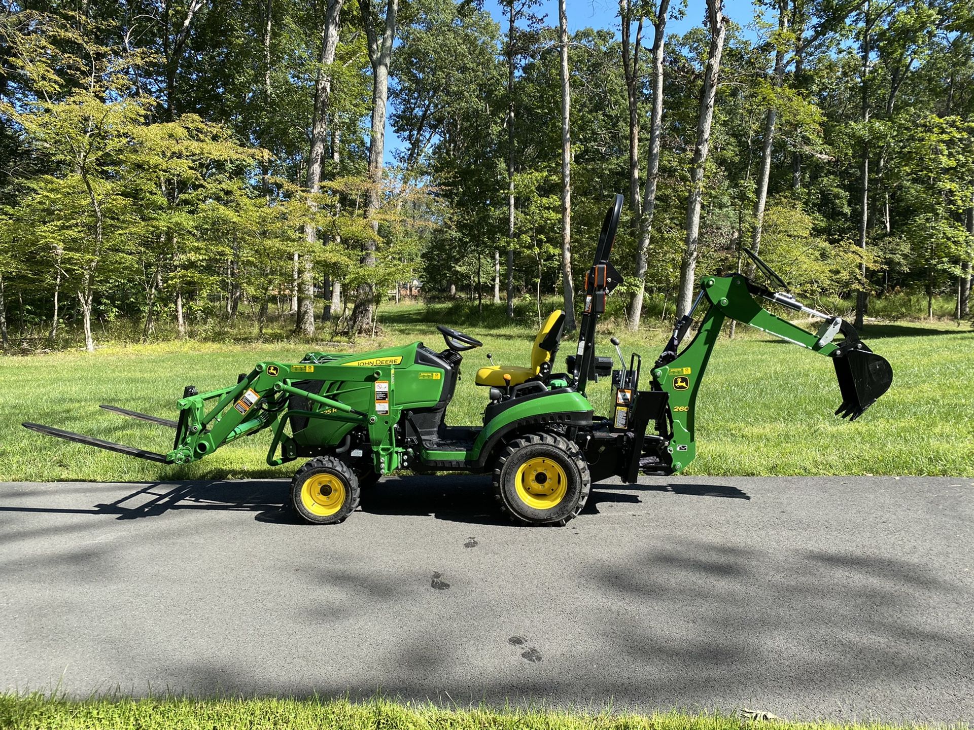 John Deere - 1025R Tractor, Loader, Backhoe