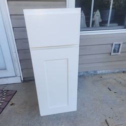 KCD 12" Shaker Cabinet 