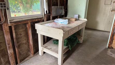 Free     Workbench