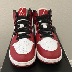Air Jordan 1 Mid (GS)