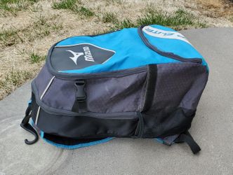 Mizuno MVP Elite Bat Bag Backpack for Sale in Andover MN OfferUp