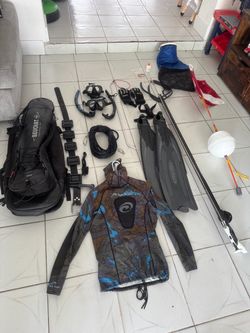 Spearfishing  whole equipment.
