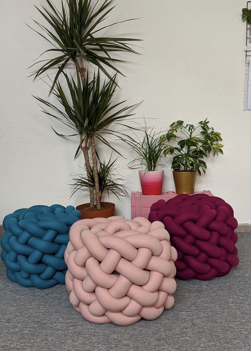 Giant knitted sitting stools(customizable)