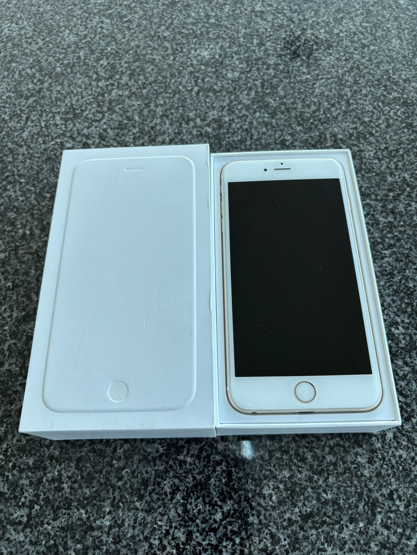 Apple iPhone 6 Plus 64 GB Gold MGC72LL/A