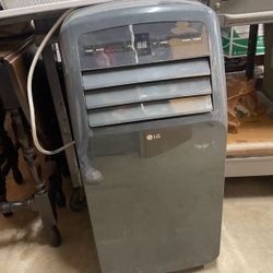 LG Window Air Conditioner Unit (model LP1215GXR)