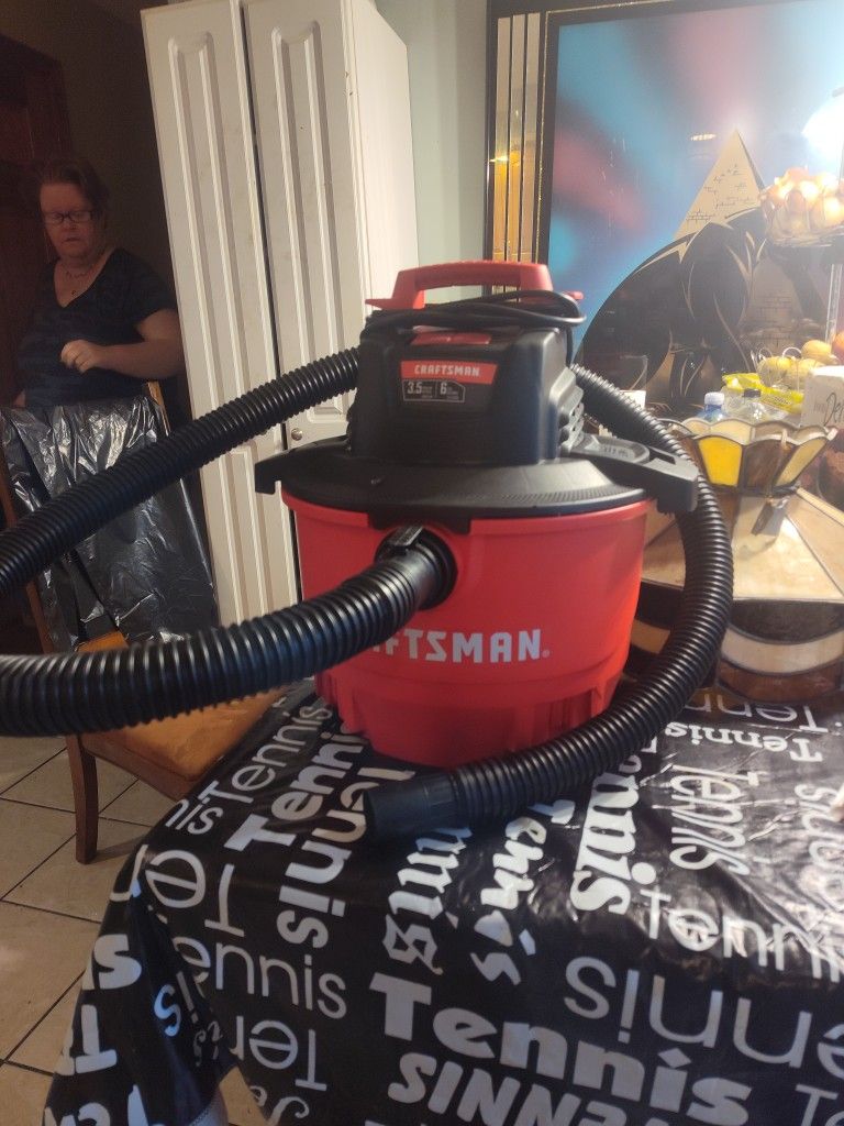 Craftsman 6 Gallon.Wt.dry.