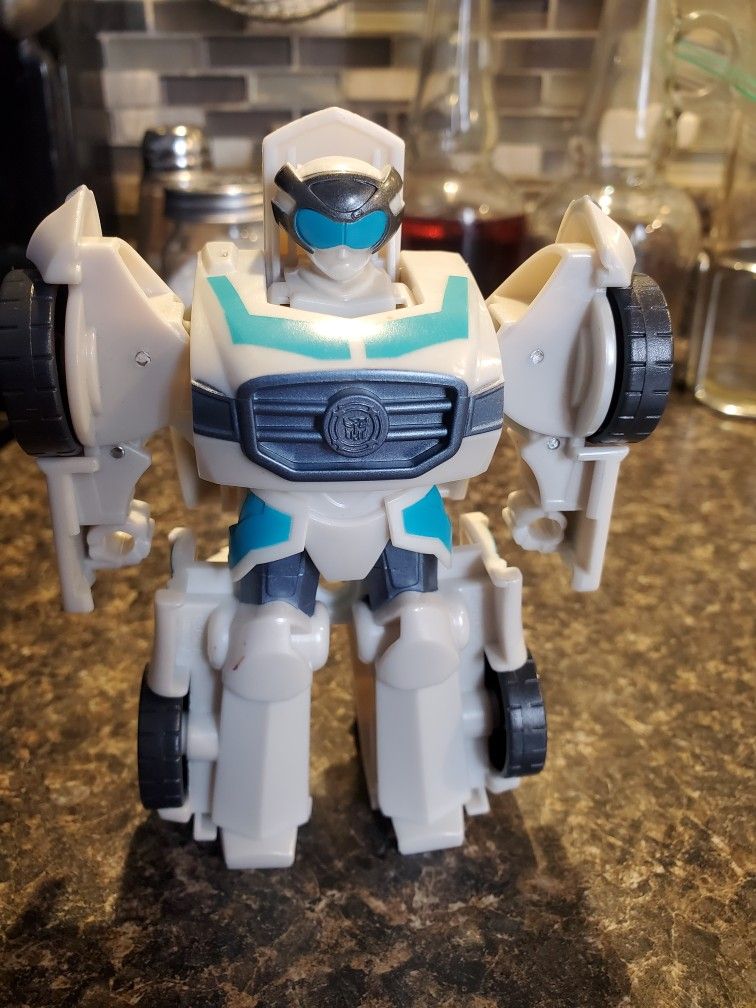 Quick Shadow Rescue Bot