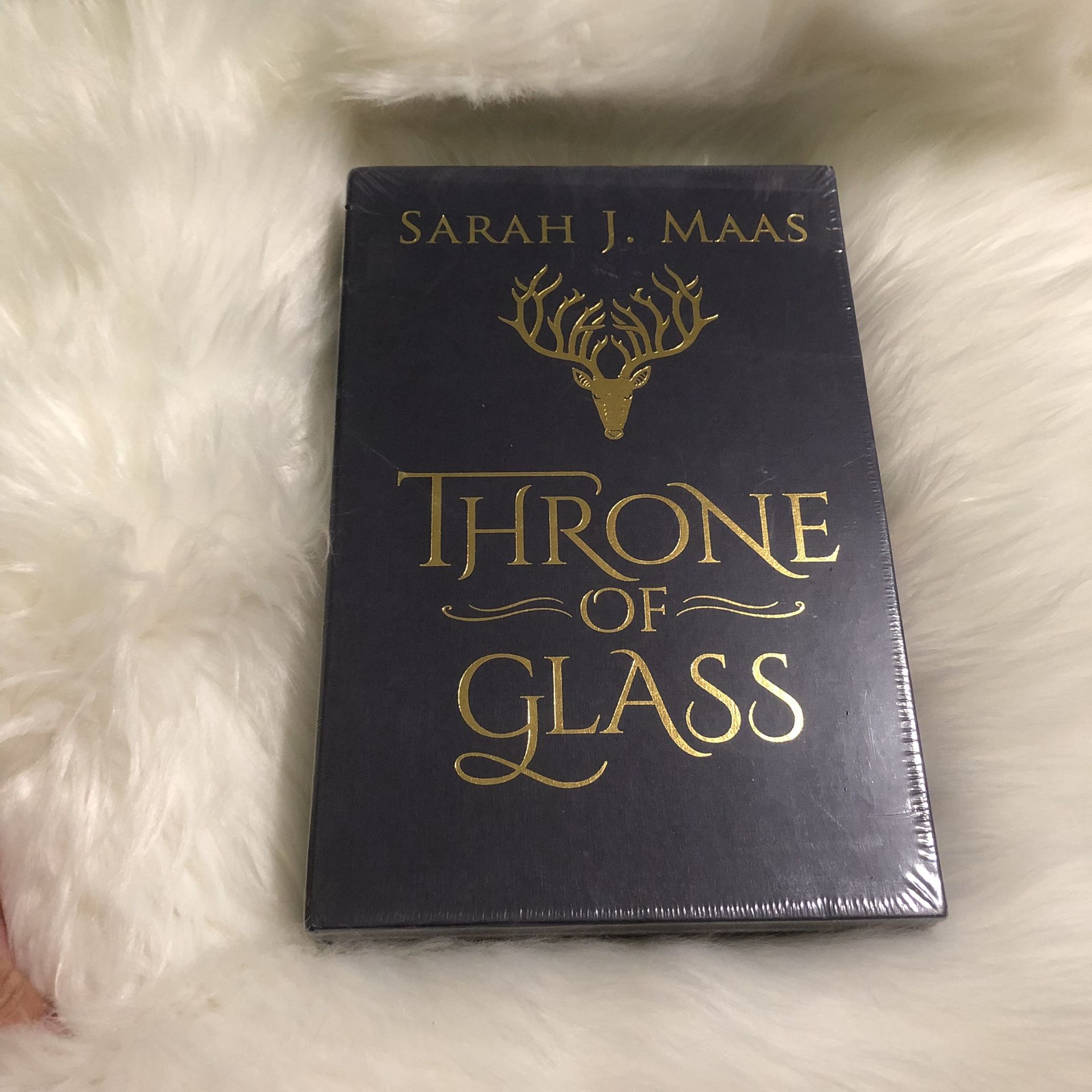 Throne of Glass Collector’s Edition Book