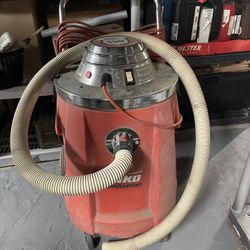 HAKO Minuteman 130 Shop Vac