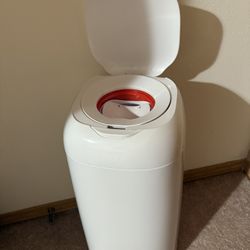 Diaper Pail 