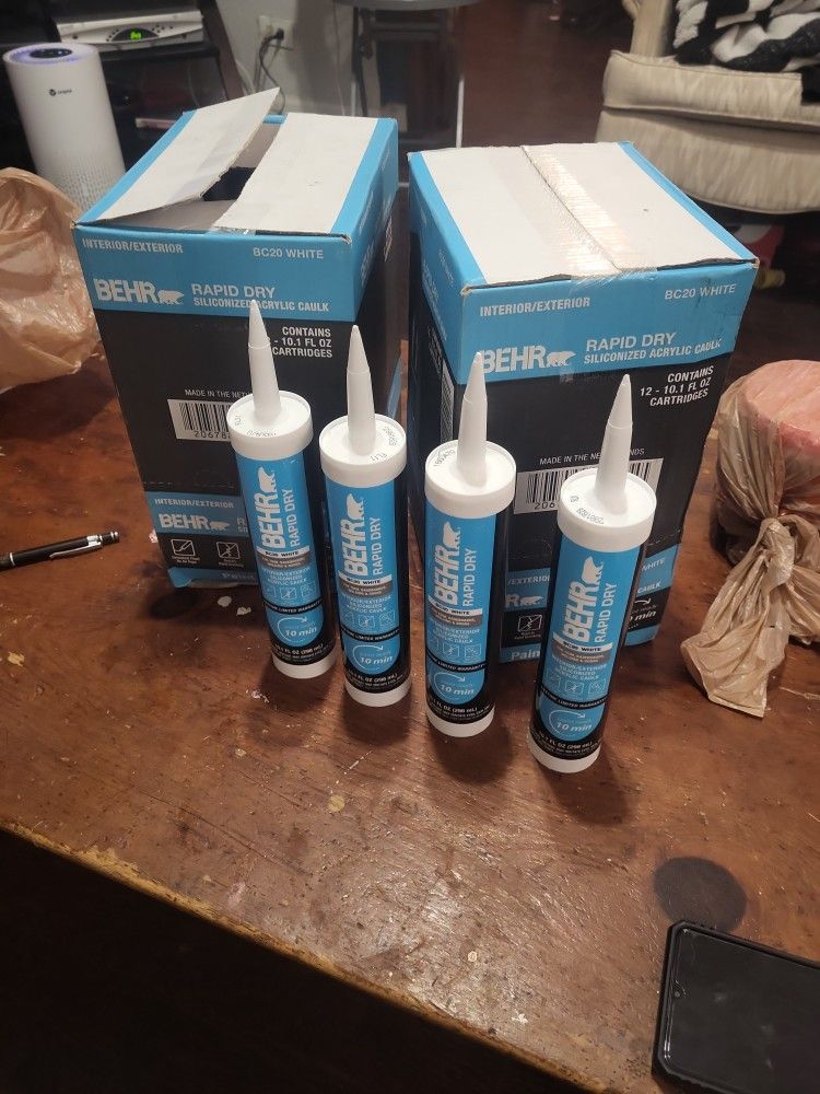 Behr Rapid Dry Caulking