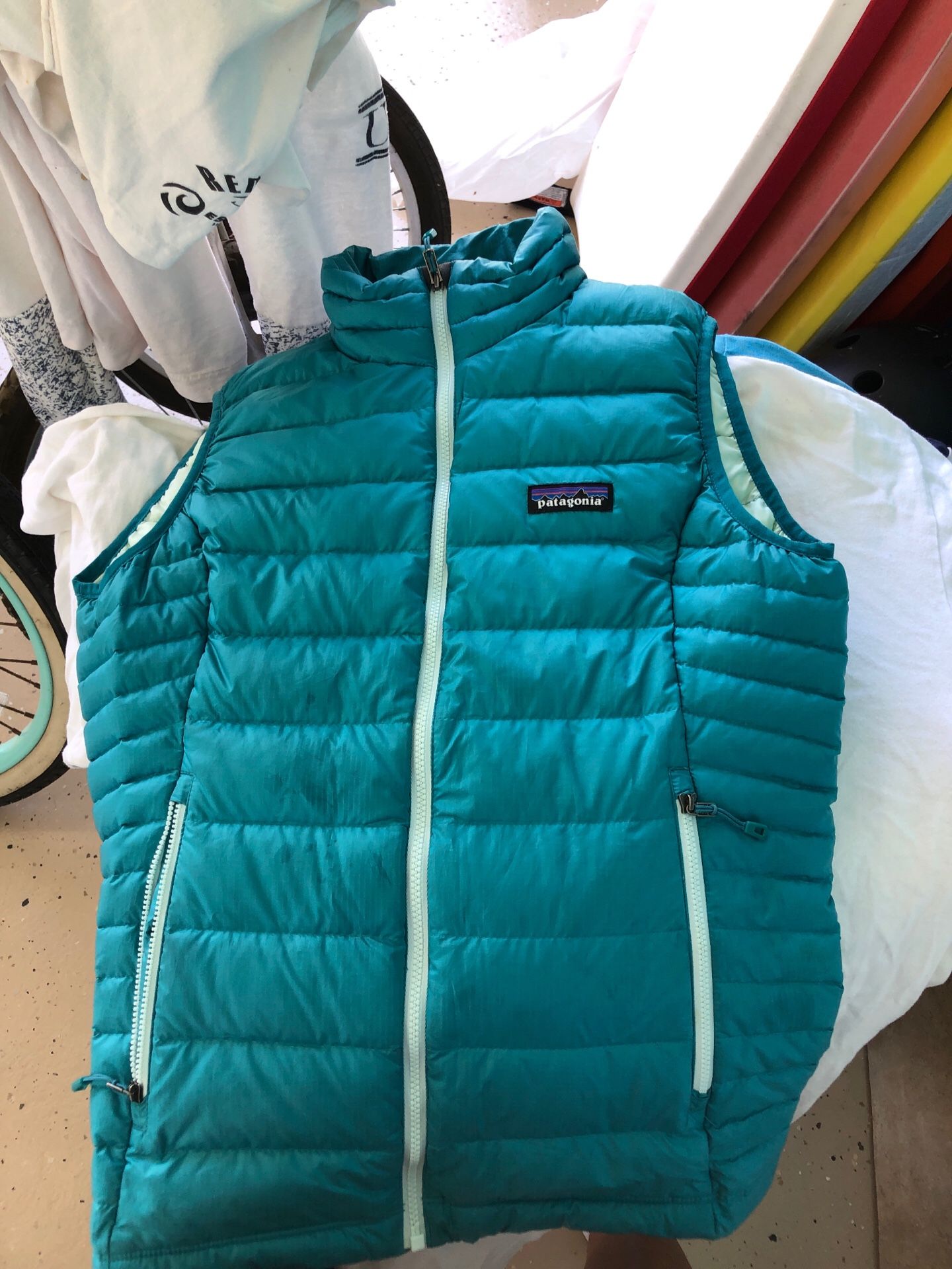 Patagonia puffer vest jacket